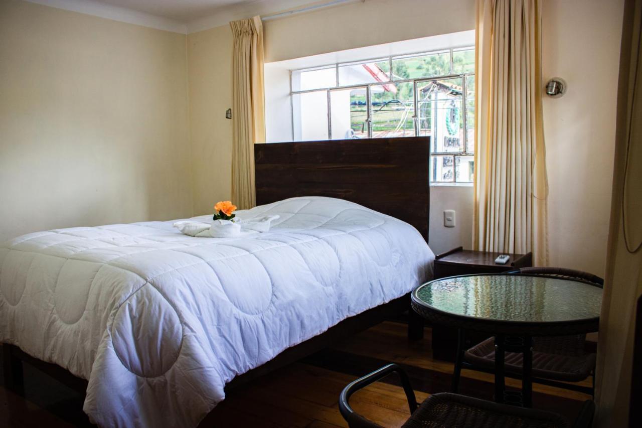 Hotel Los Laureles Калька Экстерьер фото