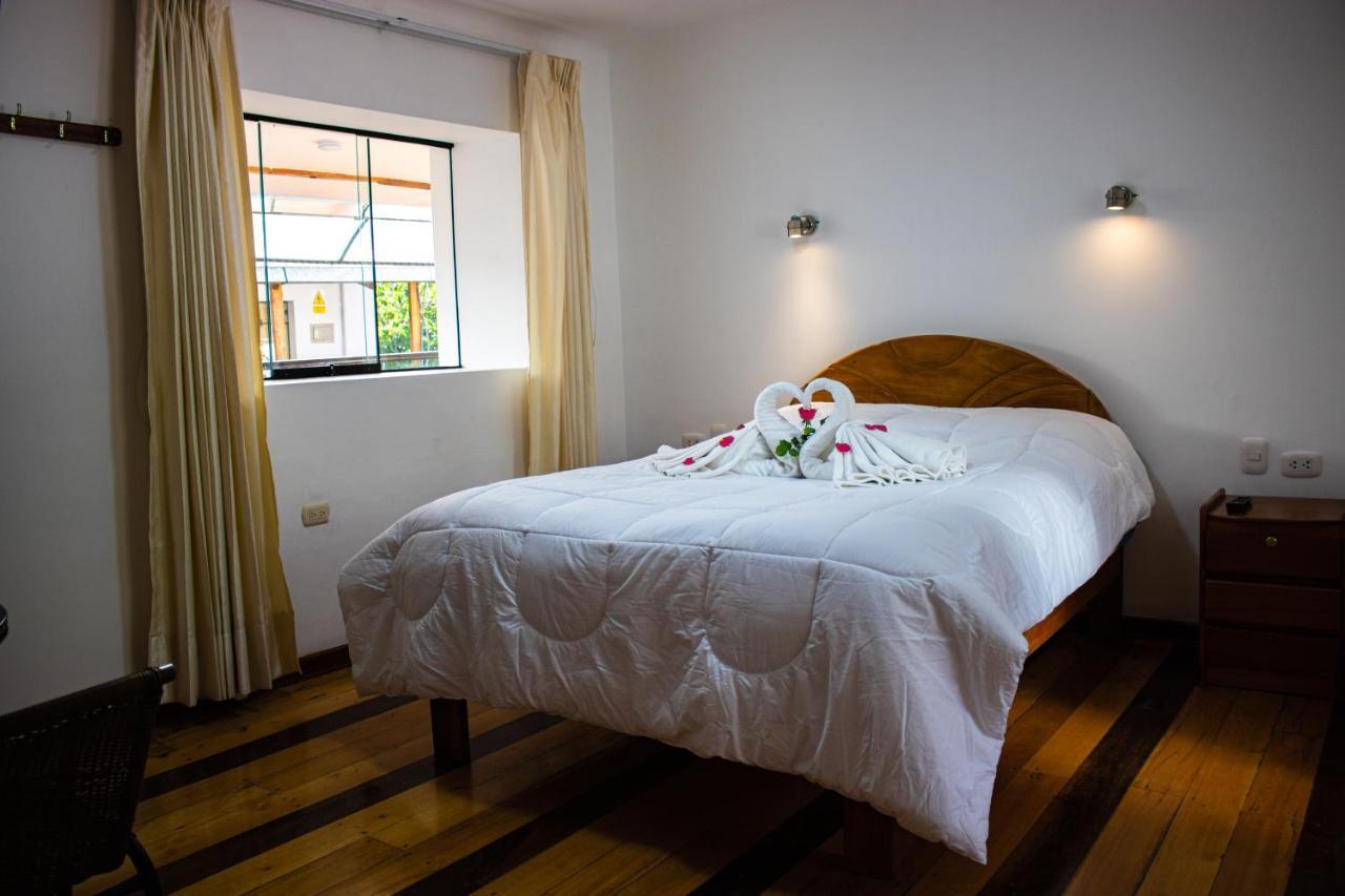 Hotel Los Laureles Калька Экстерьер фото