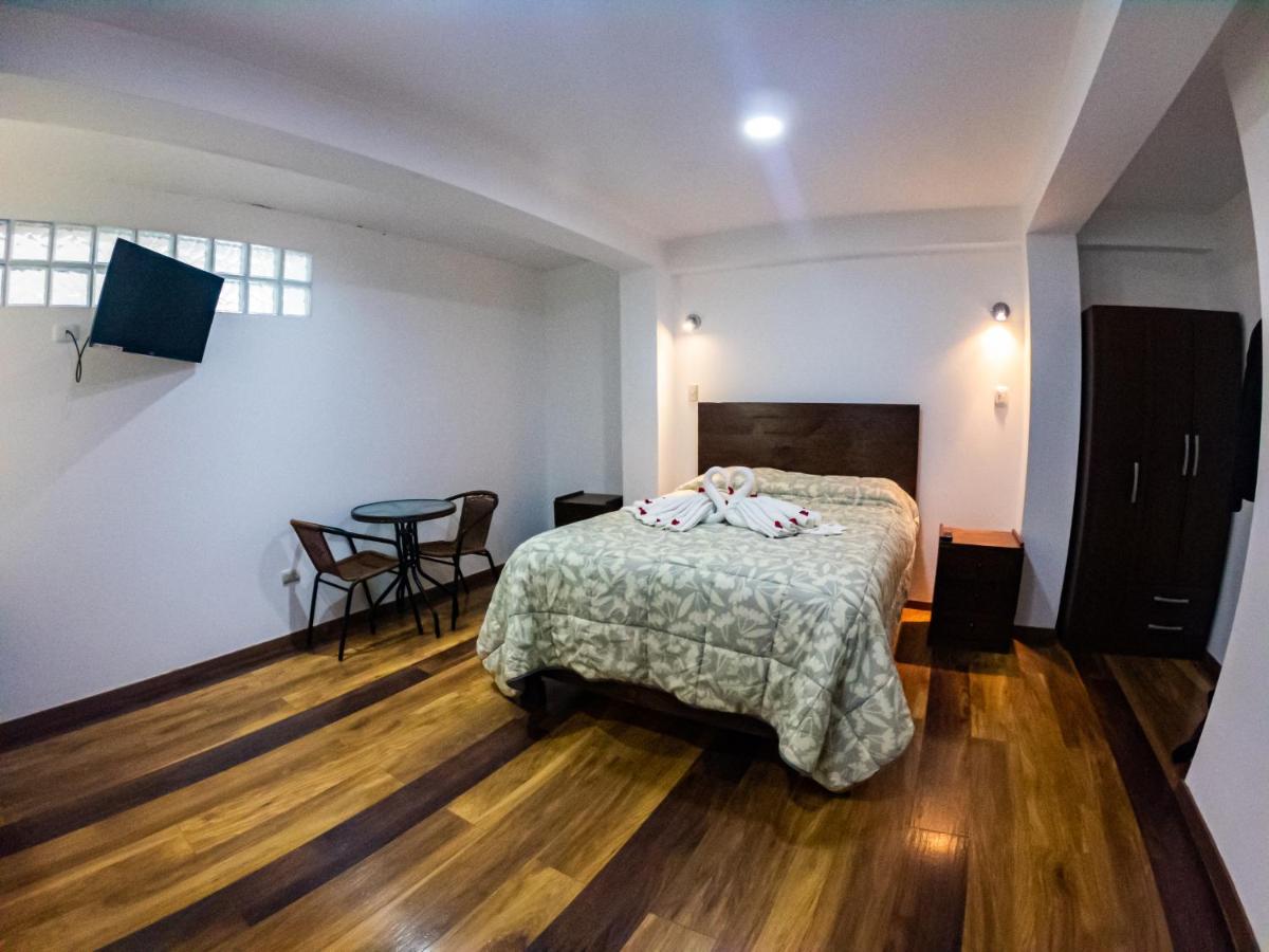 Hotel Los Laureles Калька Экстерьер фото