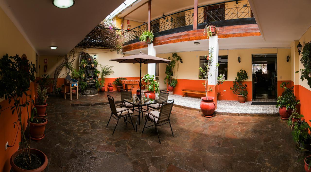 Hotel Los Laureles Калька Экстерьер фото